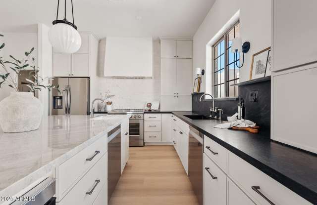 18344 W SANTA IRENE Drive Gallery 4