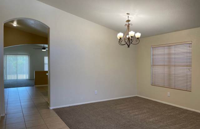 6608 W Kristal Way Gallery 4