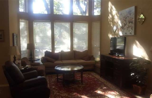 3949 Cobblestone Court Gallery 4