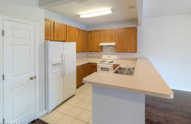 5792 SANDSTONE Way Gallery 4