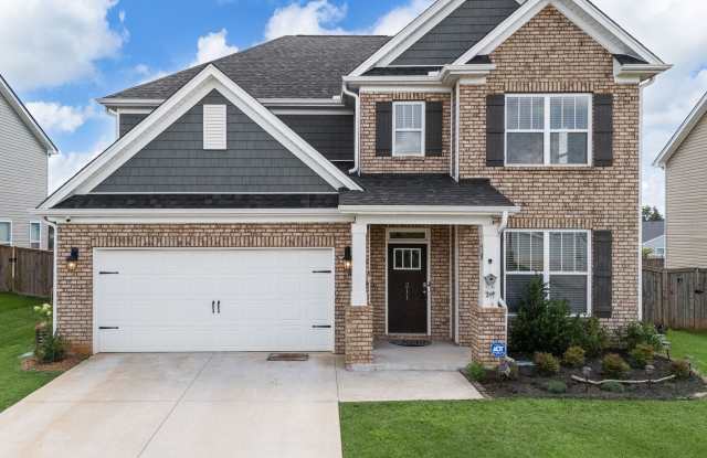 Beautiful 4 BR, 3.5 BA, 2 Car Garage Home with a Gorgeous Fenced Backyard and Community perks! photos photos