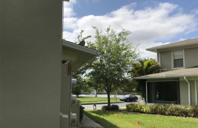 9910 Tivoli Villa Drive Gallery 4