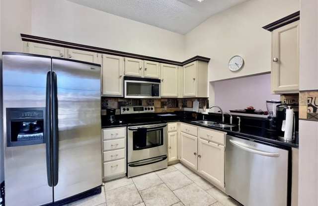2960 COTTAGE GROVE COURT Gallery 3
