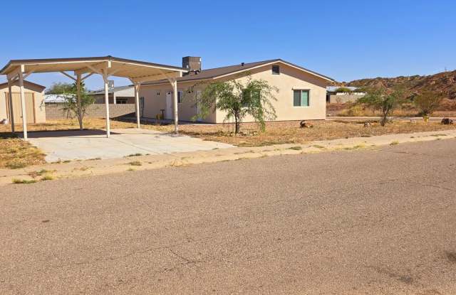 Fresh and Open Floor Plan! photos photos