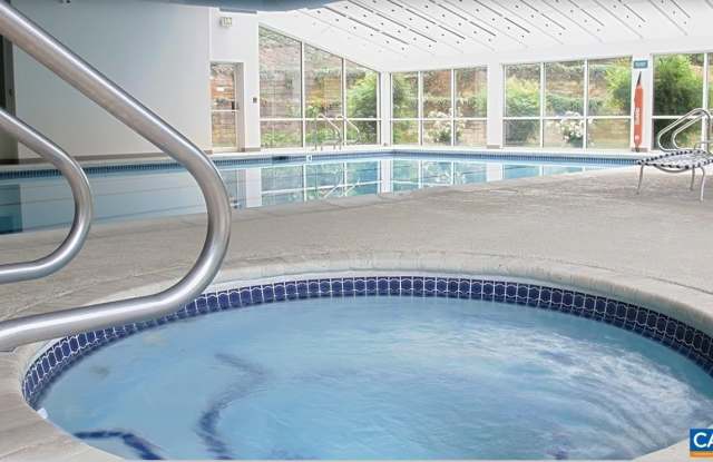 500 CRESTWOOD DR Gallery 4