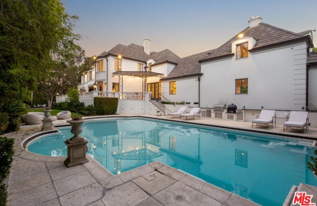 10350 West SUNSET Boulevard - 10350 W Sunset Blvd, Los Angeles, CA 90024