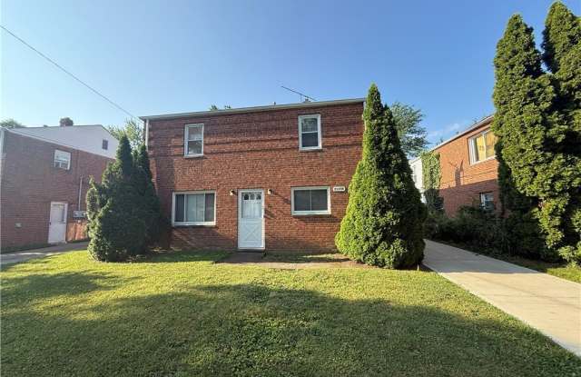 21250 Crystal Avenue unit: 1 photos photos