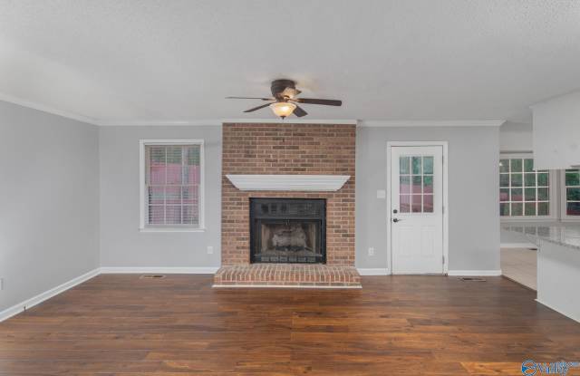 2624 Excalibur Drive Gallery 2