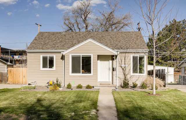 1370 XANTHIA ST photos photos
