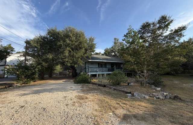 310 RIVIERA DR photos photos