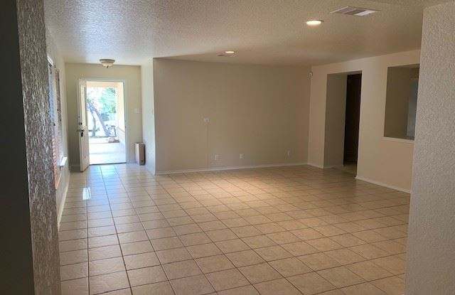 950 Cheyenne Creek Gallery 3