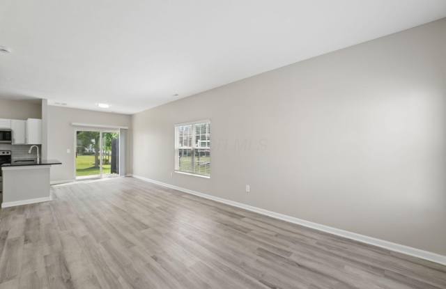 7621 Lorimar Drive Gallery 4