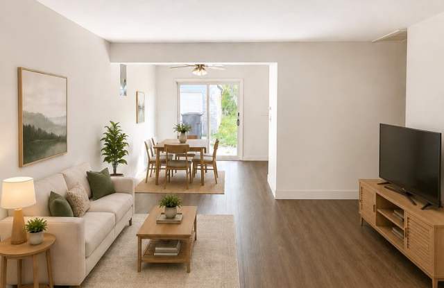 4br-2ba House in Cranberry Gallery 3