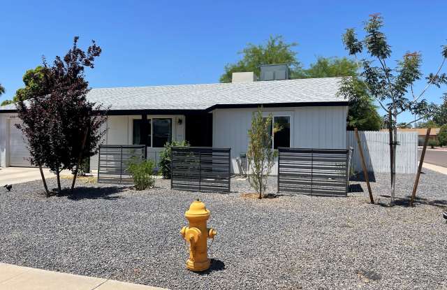 4138 E Joan De Arc Ave - 4138 East Joan De Arc Avenue, Phoenix, AZ 85032