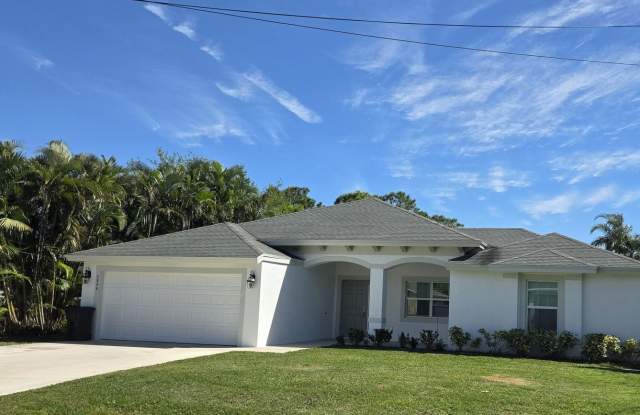 5996 Northwest Baynard Drive photos photos