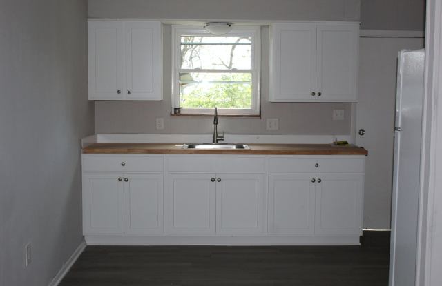 Maryville 2-bedroom Duplex Gallery 3