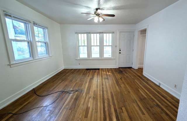 1252 Fleming, 3 bedroom house with basement and garage Gallery 4