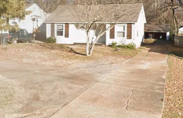 4 bedroom Available now! photos photos