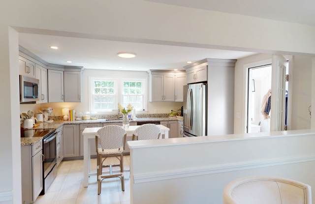161 Wayside Road Gallery 3