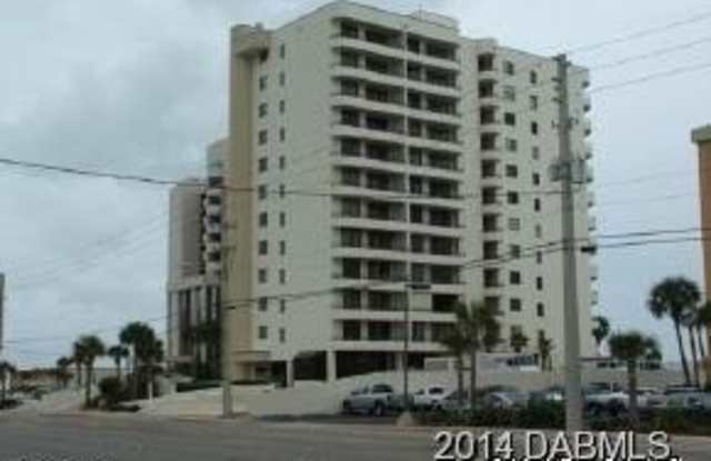 3115 S Atlantic Avenue photos photos