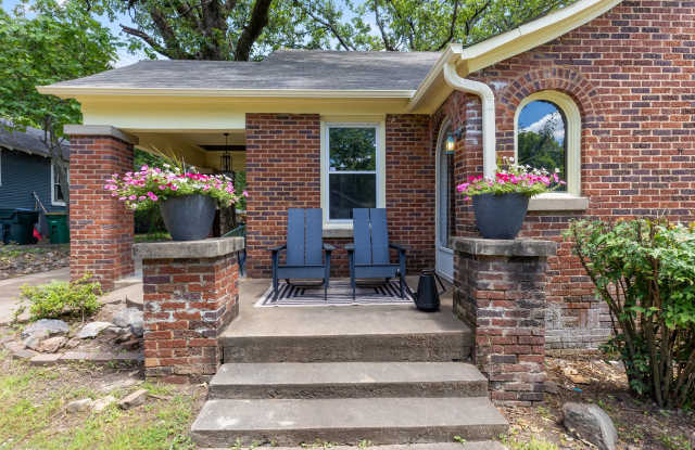 217 North Cedar Street photos photos