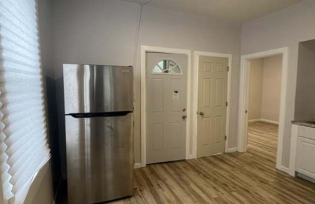 2619 North 33rd Street - 2619 Gallery 2