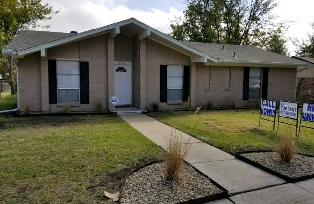 1018 Spring Lake Dr - 1018 Spring Lake Drive, Garland, TX 75043