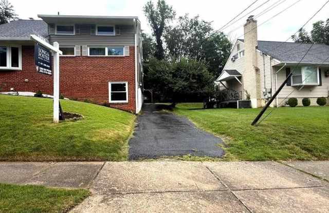 816 CROTHERS LN Gallery 2