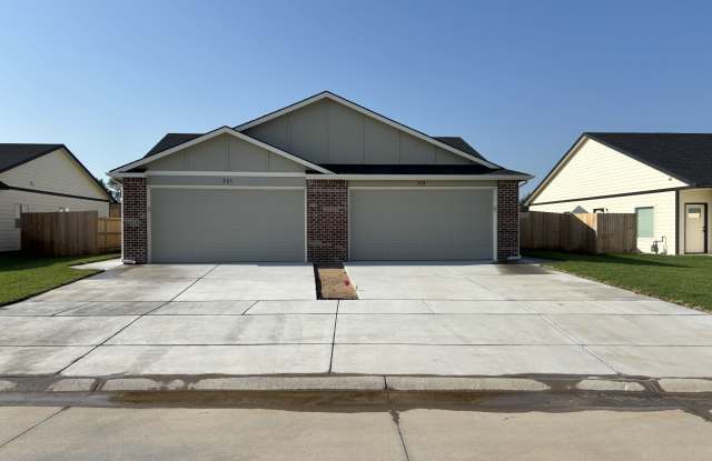 521 Briarbrook Ln photos photos