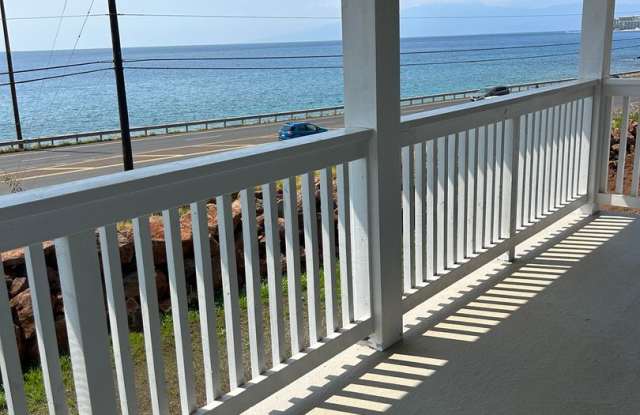 Lahaina Terrace- Ocean Front!! Gallery 4