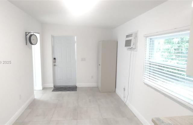 259 NE 56 photos photos