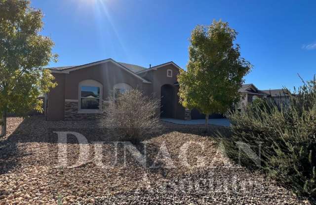 Newer Build-3 Bedroom, 2 Bath Home, Water Paid! - 409 Baler Lane, Carlsbad, NM 88220