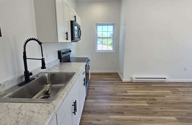 514 Lincoln Way East - 2 Gallery 3