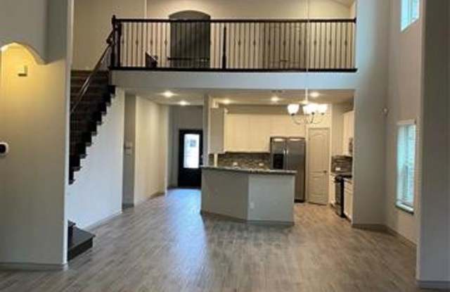 8209 Spruce Meadows Drive Gallery 2
