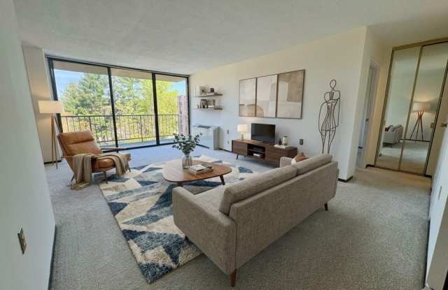 801 YALE AVENUE photos photos