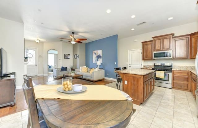 7271 Orchard Cir Gallery 2