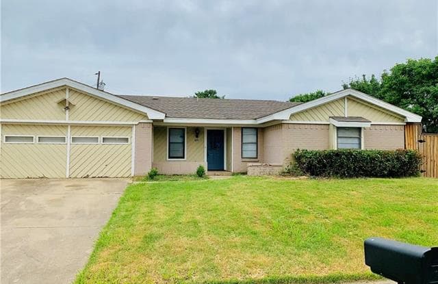 600 Pecos Drive - 600 Pecos Drive, Euless, TX 76039