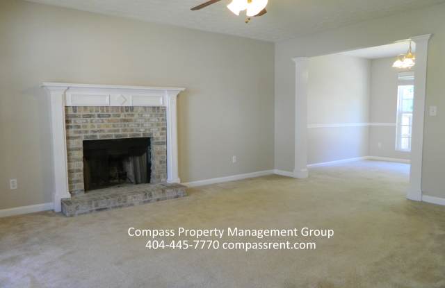 588 Sycamore Dr Gallery 3