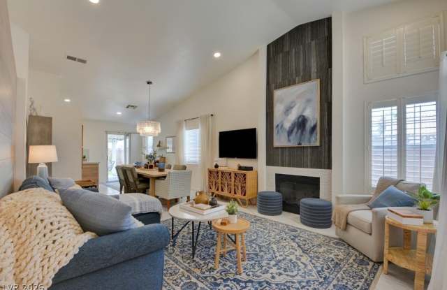 8325 Shark Tank Court Gallery 3