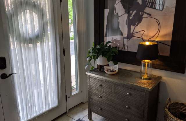 13536 Via Varra Gallery 2