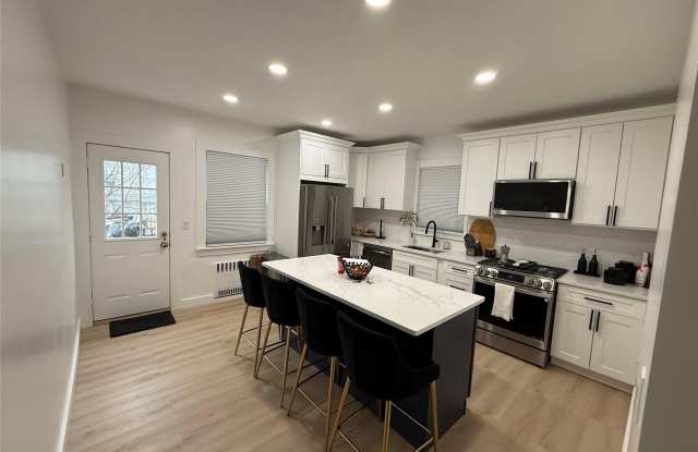 23 Dudley Place - 23 Dudley Place, Yonkers, NY 10703