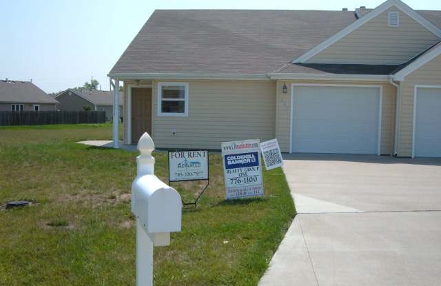 420 Brooklawn Ct. - 420 Brooklawn Court, Manhattan, KS 66502