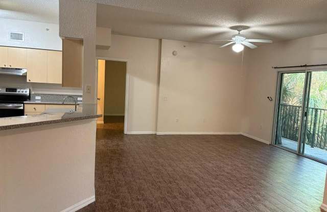 360 Crestwood Cir photos photos