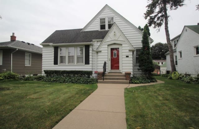 1600 Bayard Avenue - 1600 West Bayard Avenue, St. Paul, MN 55116