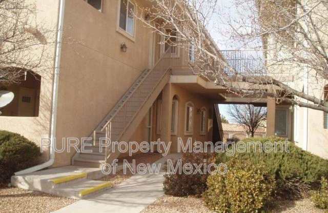 6800 Vista Del Norte Dr NE photos photos