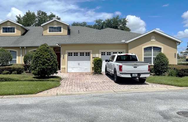 Two-Bedroom Townhome with Bonus Room photos photos