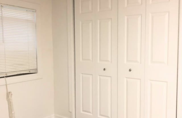 8113 N 10th St photos photos