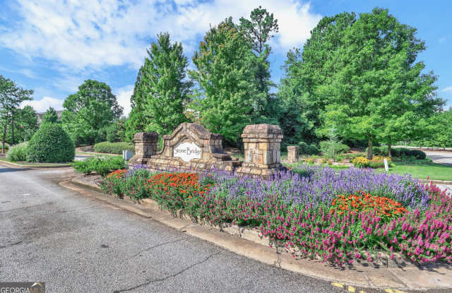 119 Creekside photos photos