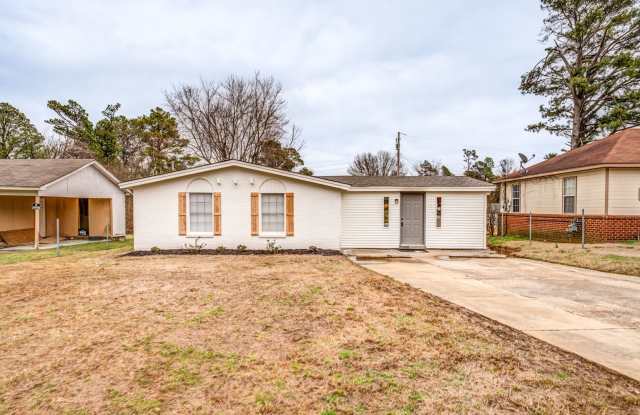 4980 Vickie Memphis, TN 38109 photos photos