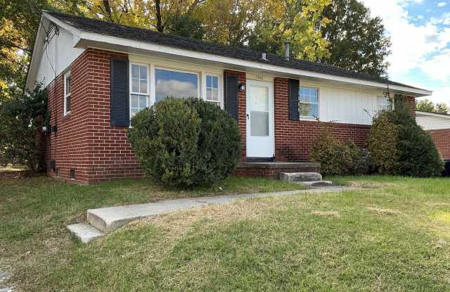 3 Bedroom 1 Bathroom House Gallery 1